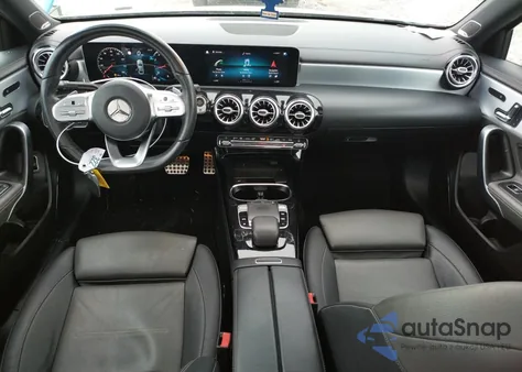 2019 Mercedes-Benz A 220 4Matic z USA, uszkodzony, nr VIN WDD3G4FB8KW002738